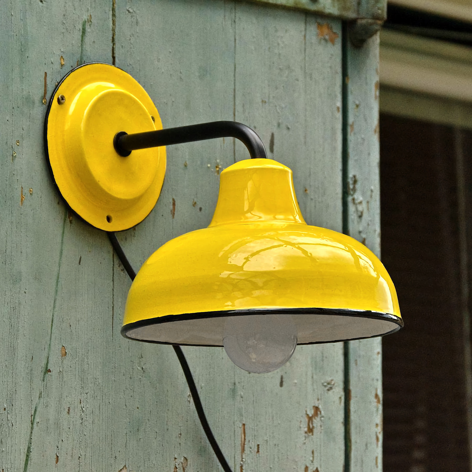 Keramická nástěnná lampa Žaneta